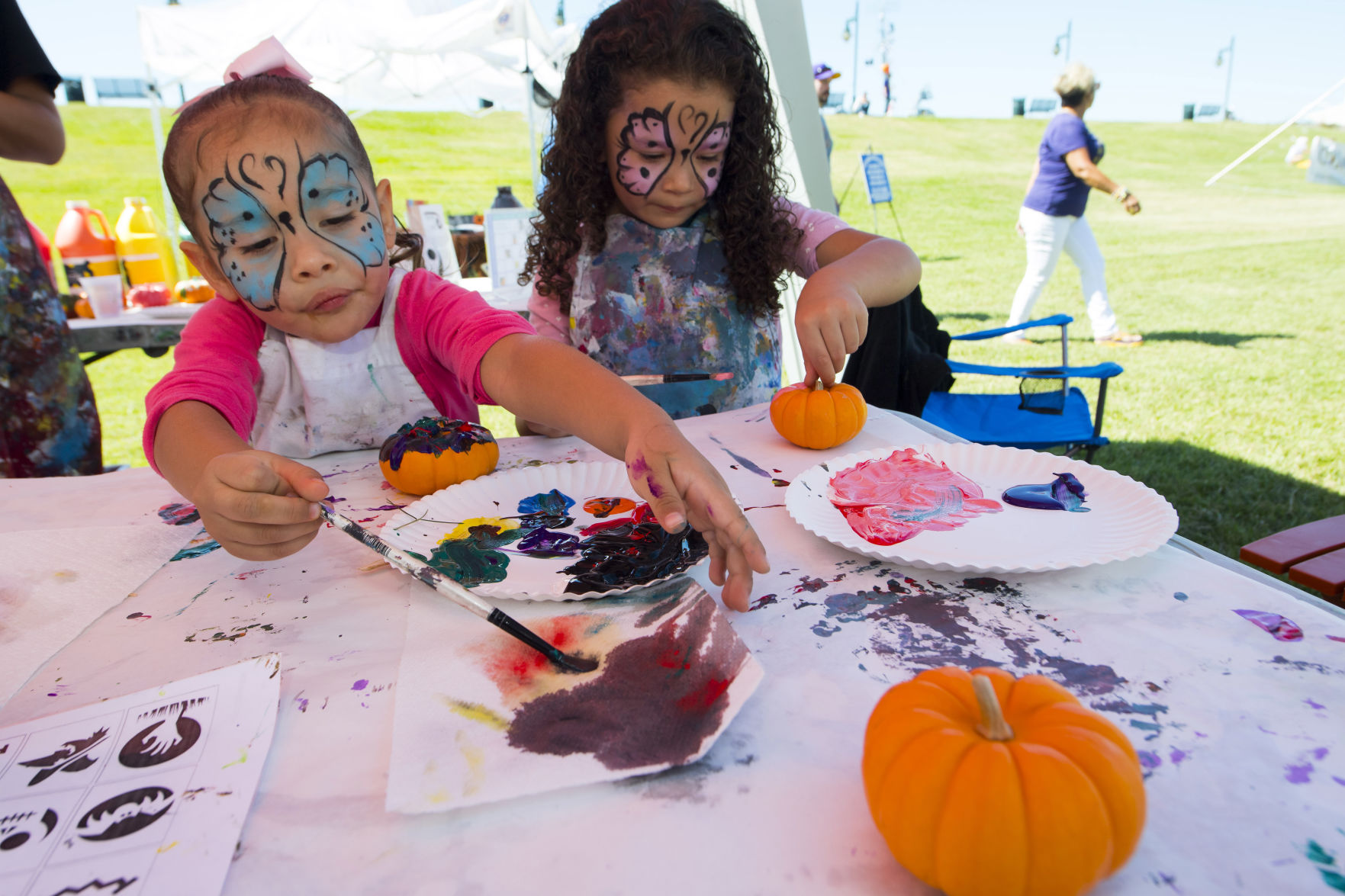 BR.halloweenparade.102019 TS 05.jpg